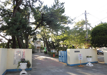 百道中学校へ社会人講話のイメージ