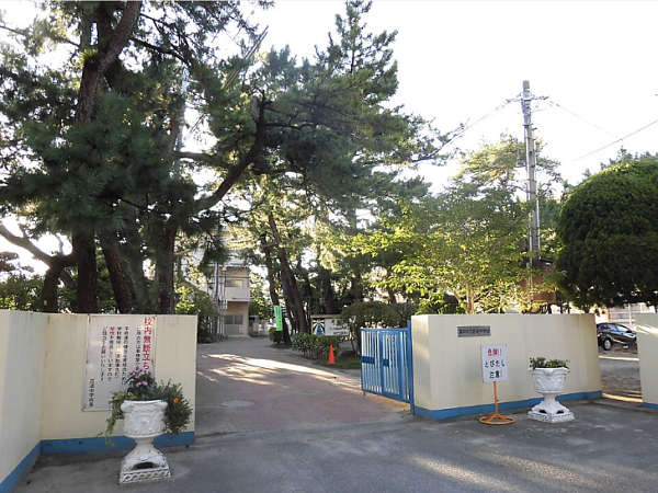 百道中学校へ社会人講話の画像